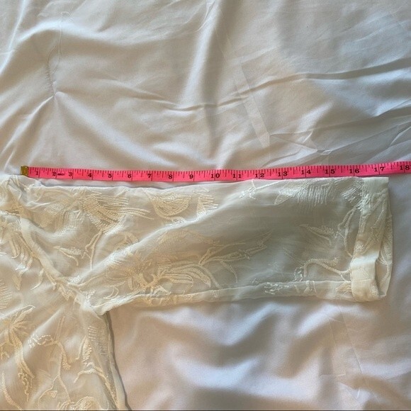 DANA BUCHMAN Embroidered Ivory Lightweight Two Piece Vintage Blouse Size M - Picture 13 of 15